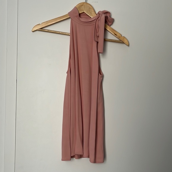 Beautiful Wilfred silk halter with necktie. Excellent condition. Only worn once. - Picture 3 of 5